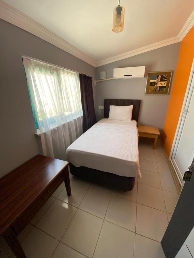 House Apartment *
